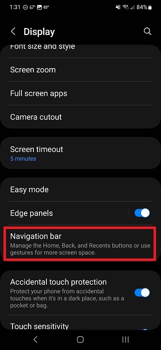 Tapping on "Navigation bar" under "Device" in Android Settings. 