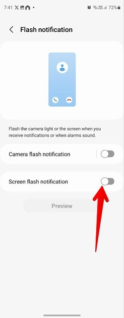 Enabling "Screen flash notification" option in Samsung Settings app. 