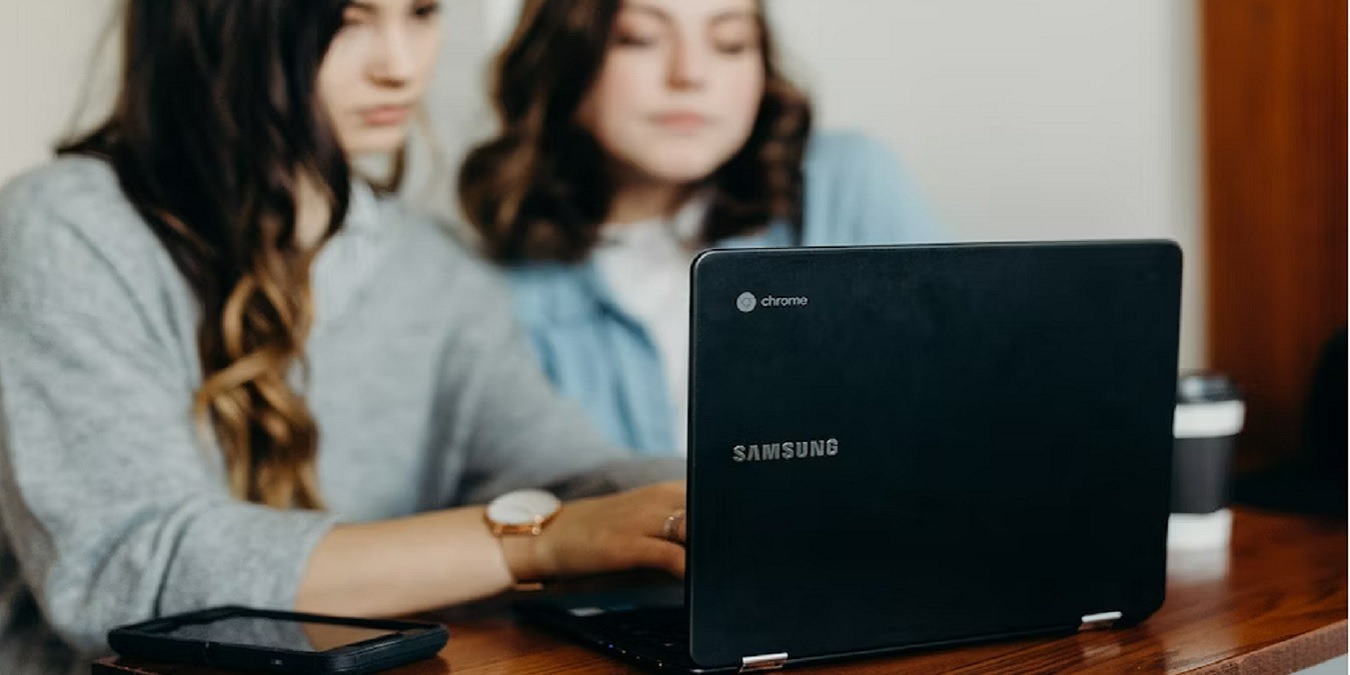 What You Need To Know About Your Chromebook Expiration Date Featured